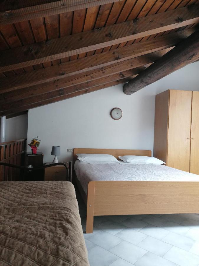 Zone Casa Vacanze 'La Piazza'ヴィラ エクステリア 写真