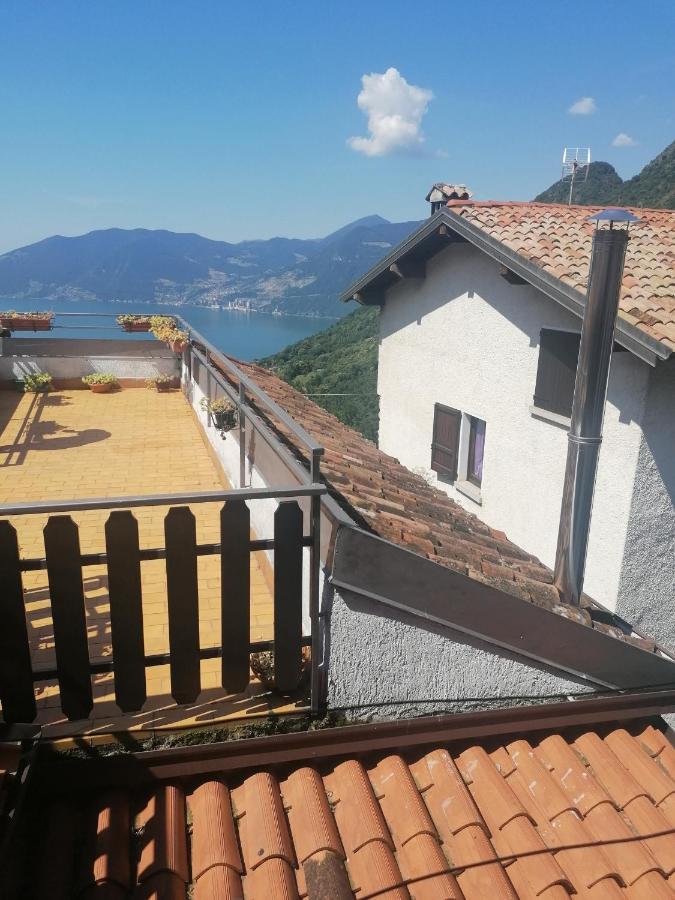 Zone Casa Vacanze 'La Piazza'ヴィラ エクステリア 写真