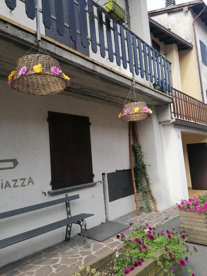 Zone Casa Vacanze 'La Piazza'ヴィラ エクステリア 写真