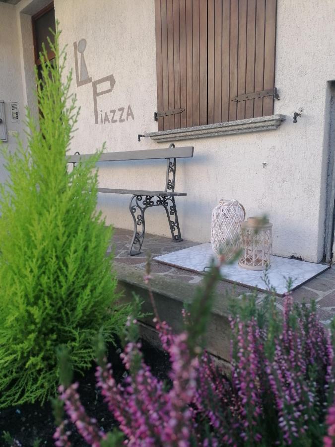 Zone Casa Vacanze 'La Piazza'ヴィラ エクステリア 写真