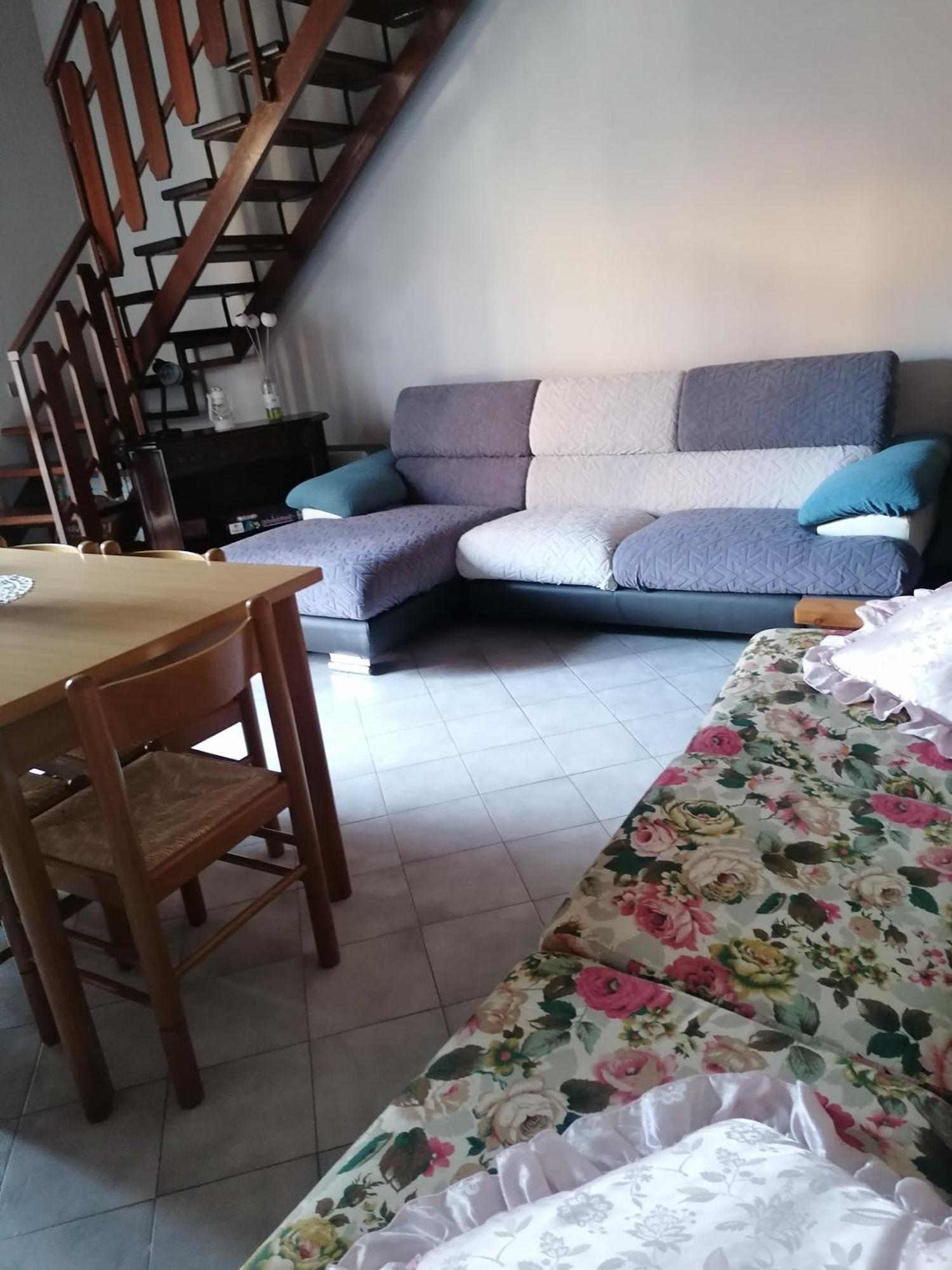 Zone Casa Vacanze 'La Piazza'ヴィラ エクステリア 写真